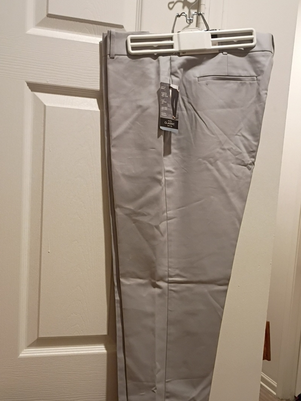 Classic Ladie's Dress Pants in Light Gray